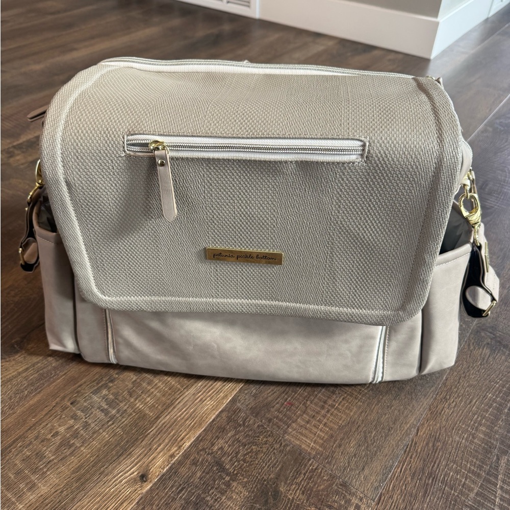 Petunia Pickle Bottom Boxy Deluxe Bag